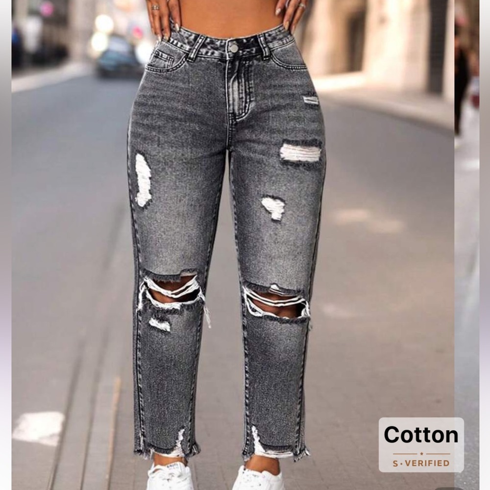 Trendy Distressed Black Jeans for Women